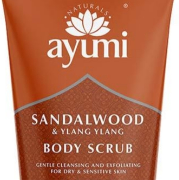 Ayumi Naturals Other - NWOT Ayumi Naturals Sandalwood and Ylang Ylang Exfoliating Body Scrub